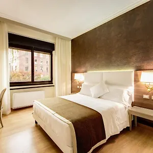 Romana 4*, Milan Italy